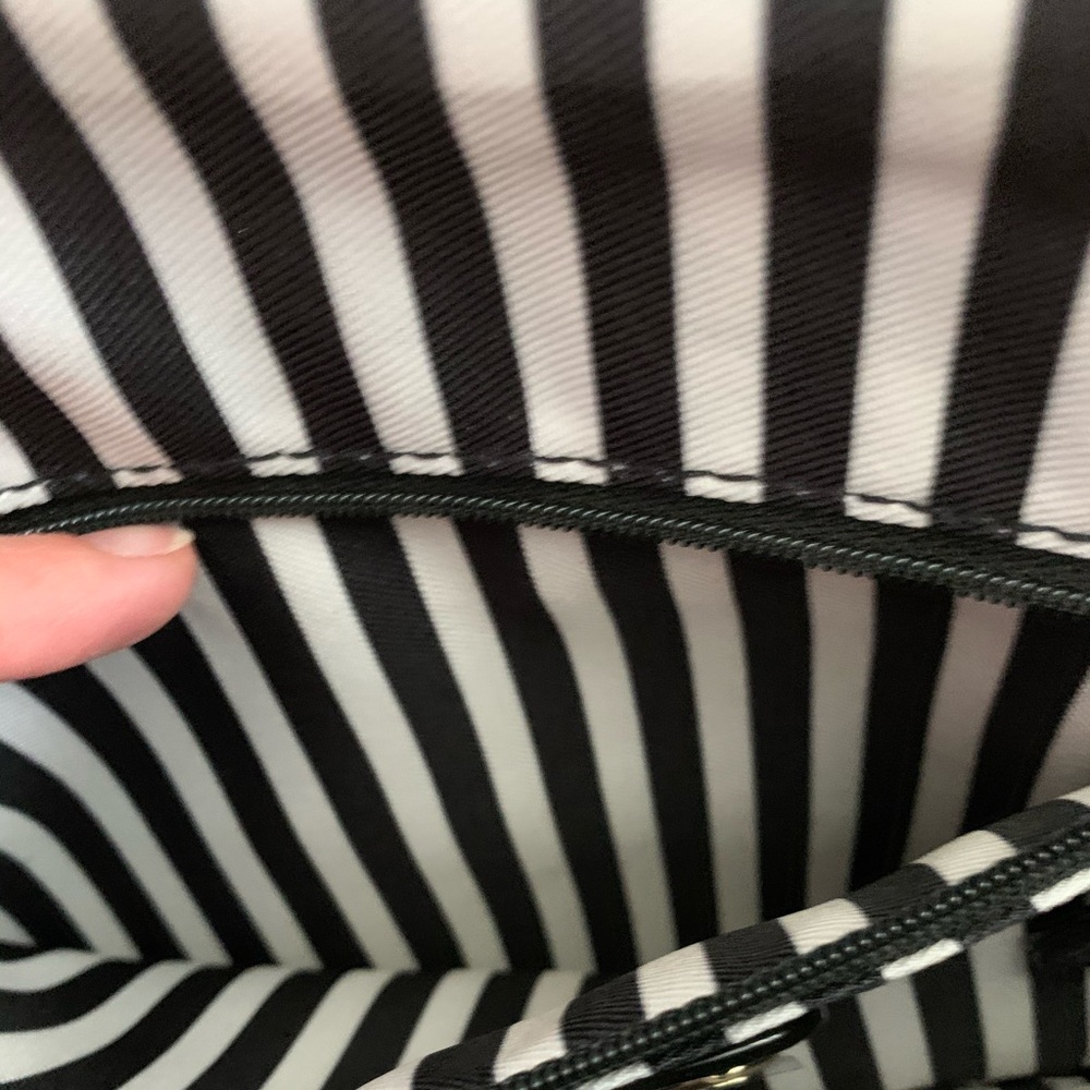 Coconut/lemon Betsey Johnson Straw Crossbody - Picture 10 of 10